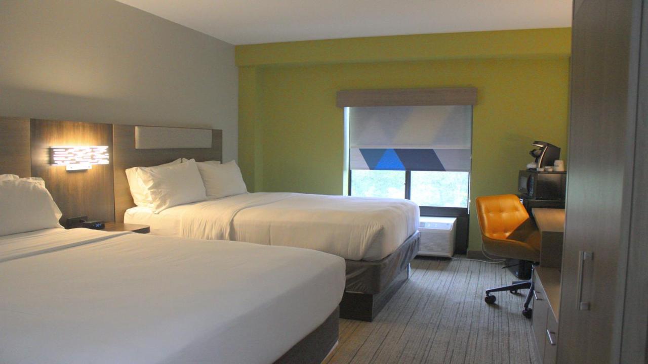 Holiday Inn Express Hotel & Suites Hope Mills-Fayetteville Airport By Ihg Exteriér fotografie