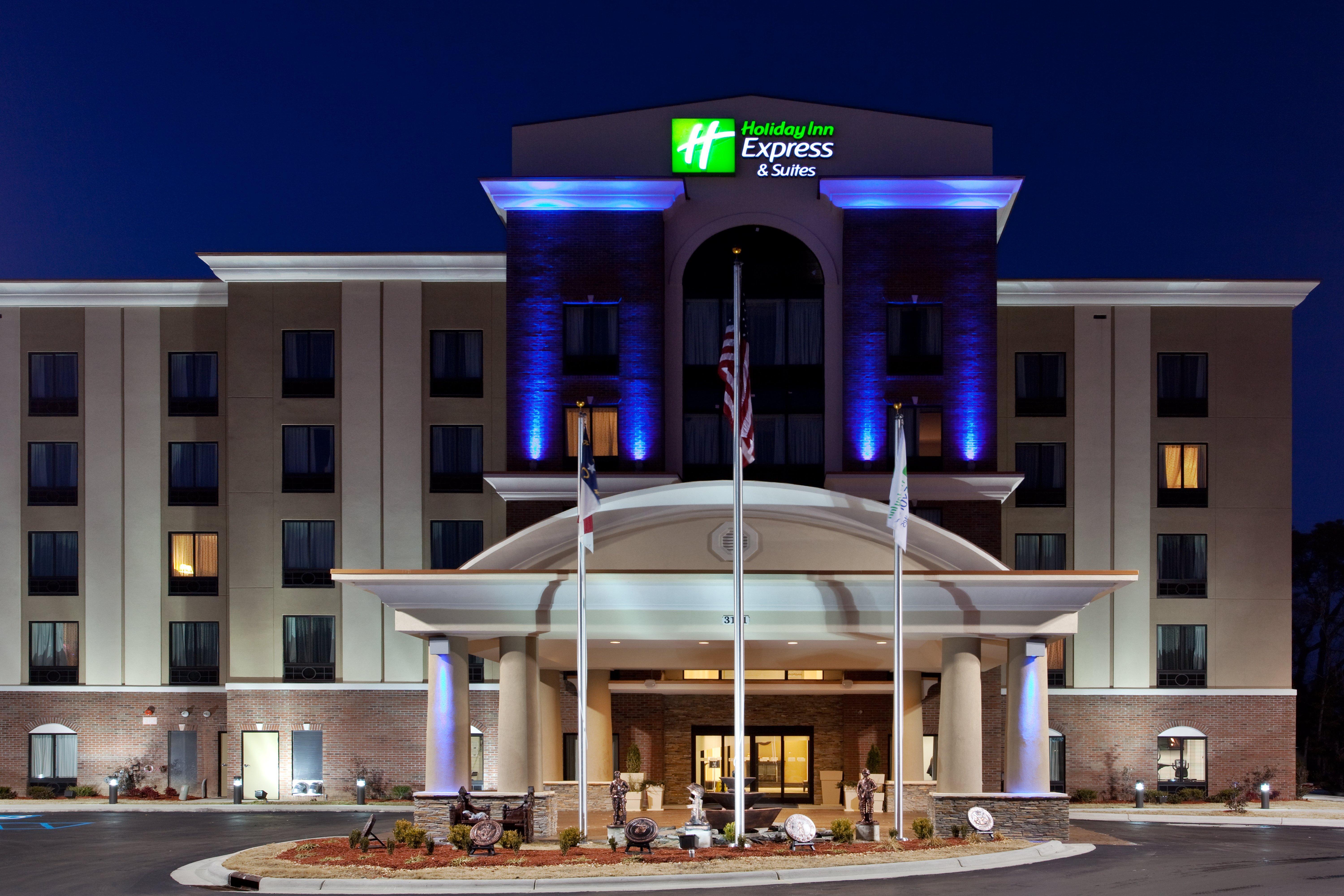Holiday Inn Express Hotel & Suites Hope Mills-Fayetteville Airport By Ihg Exteriér fotografie