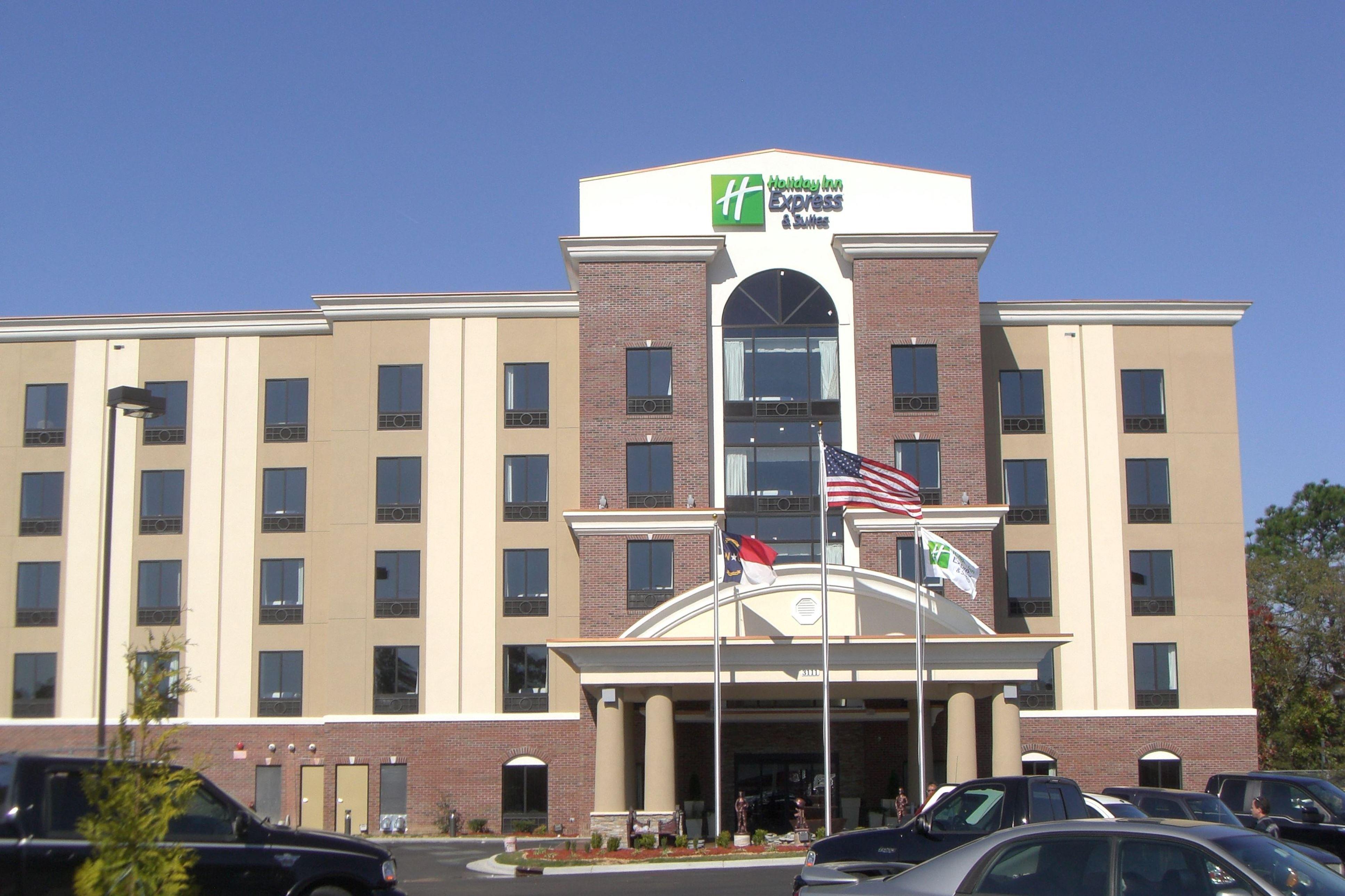 Holiday Inn Express Hotel & Suites Hope Mills-Fayetteville Airport By Ihg Exteriér fotografie
