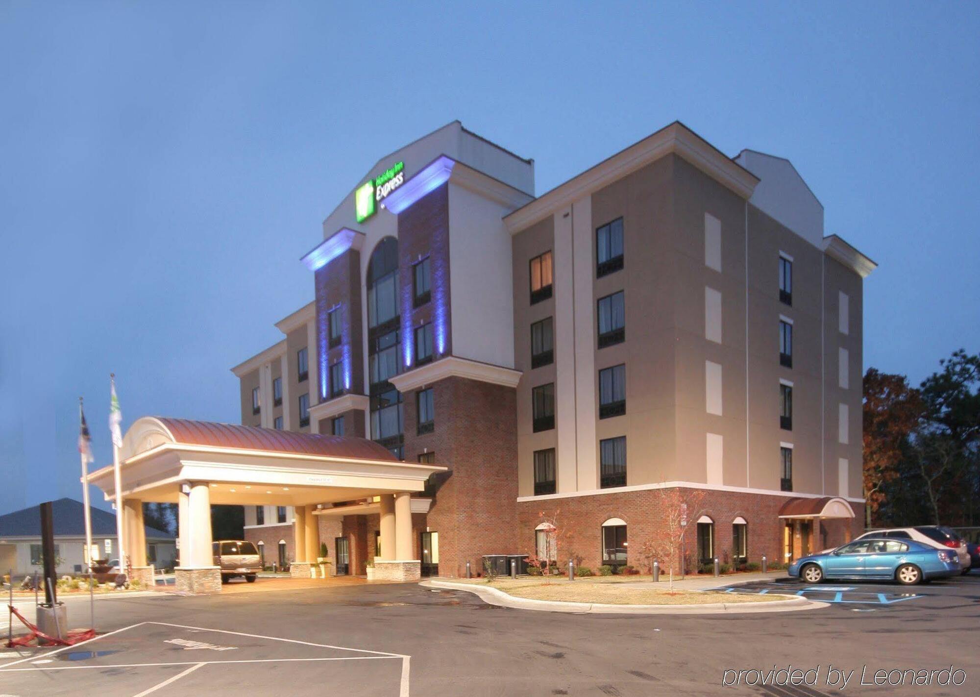 Holiday Inn Express Hotel & Suites Hope Mills-Fayetteville Airport By Ihg Exteriér fotografie